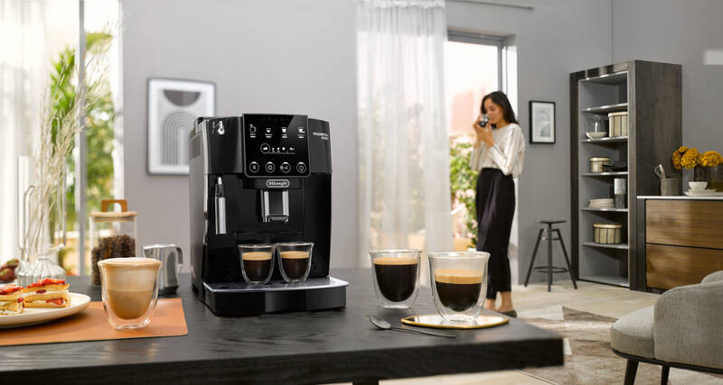 DeLonghi ECAM 220.21.B Magnifica Start